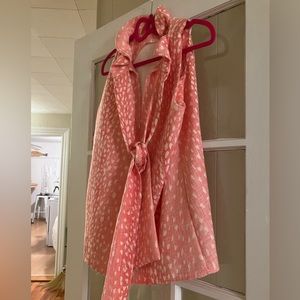 Sleeveless summer pink top